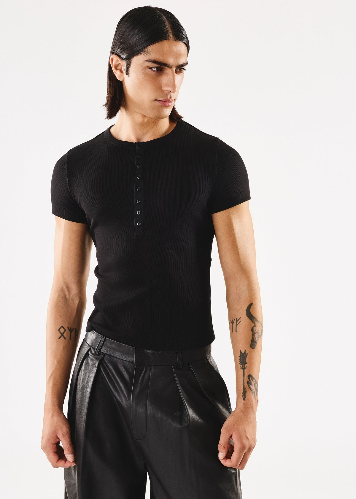 Oben Short Sleeve Black