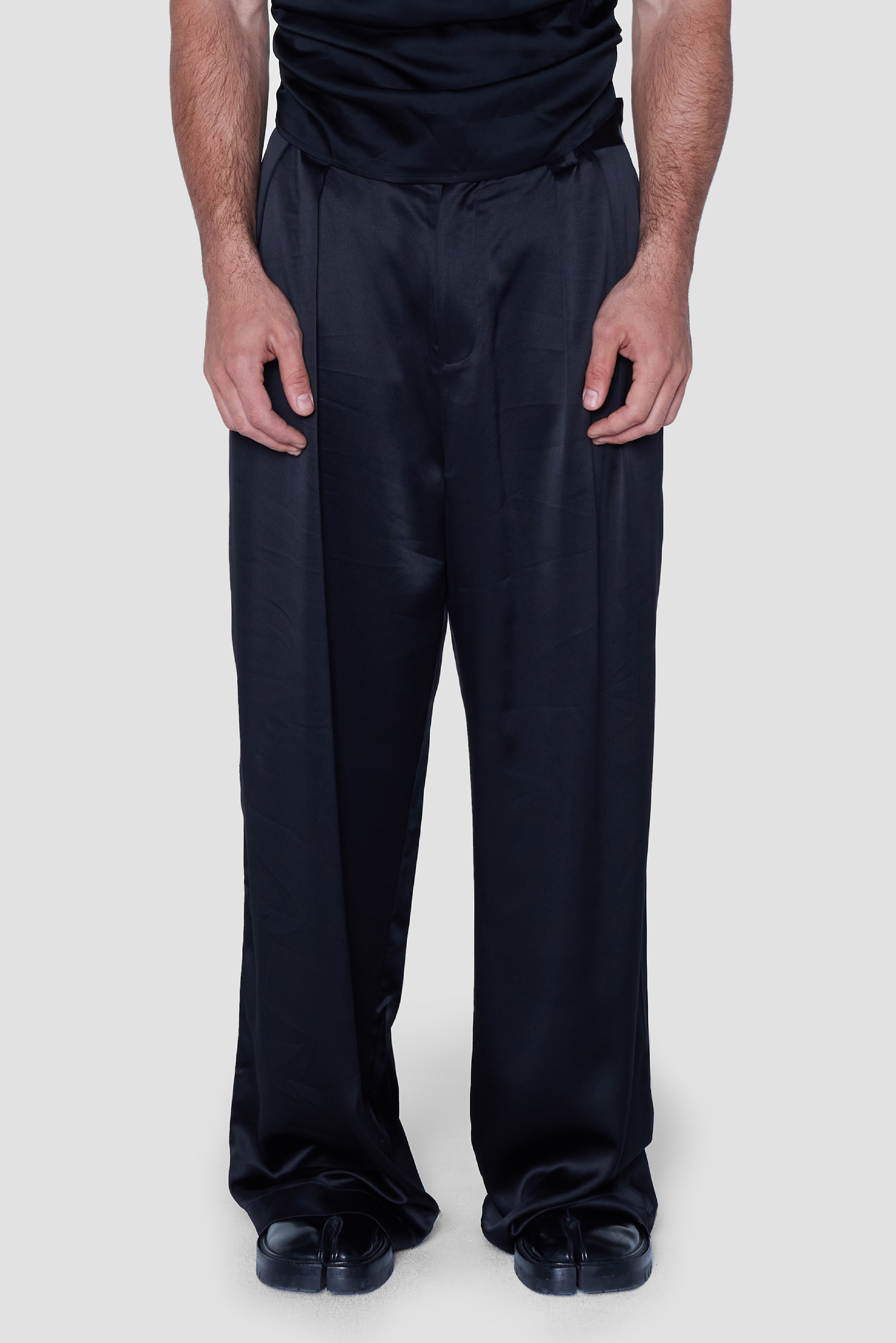 Benjamin Satin Pants Black