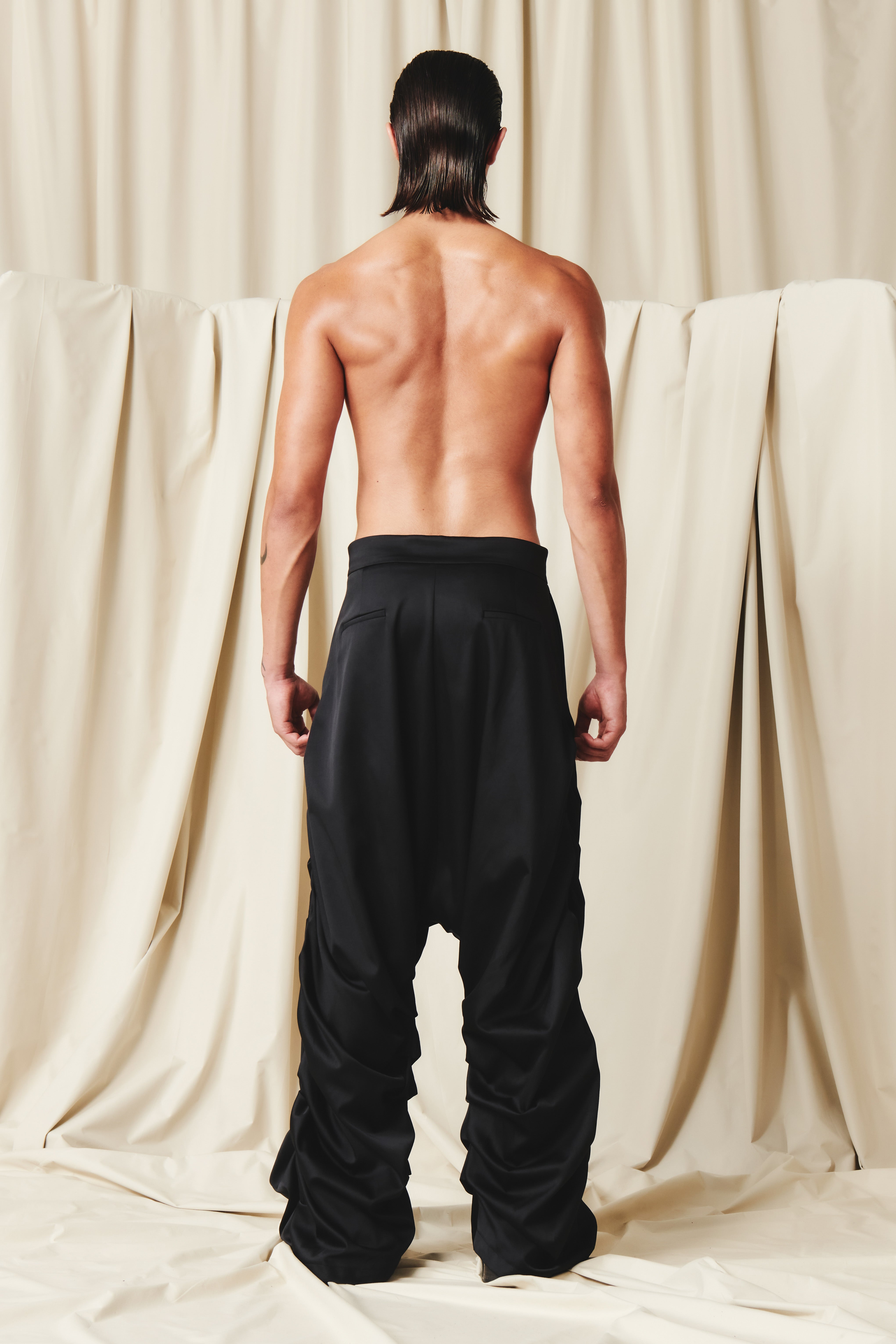 Hyppolyte Satin Pants Black