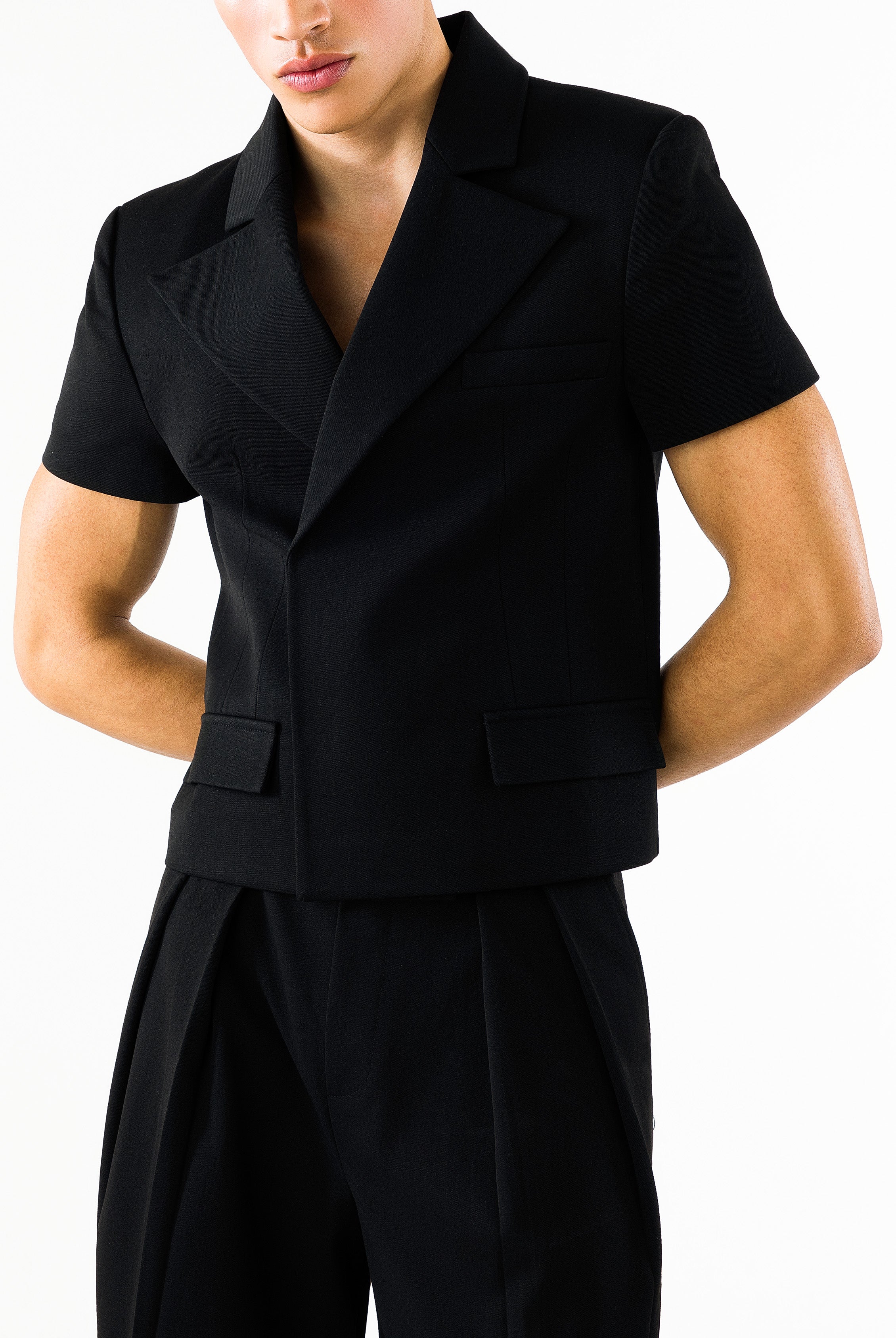 Erza Short Sleeves Blazer Black