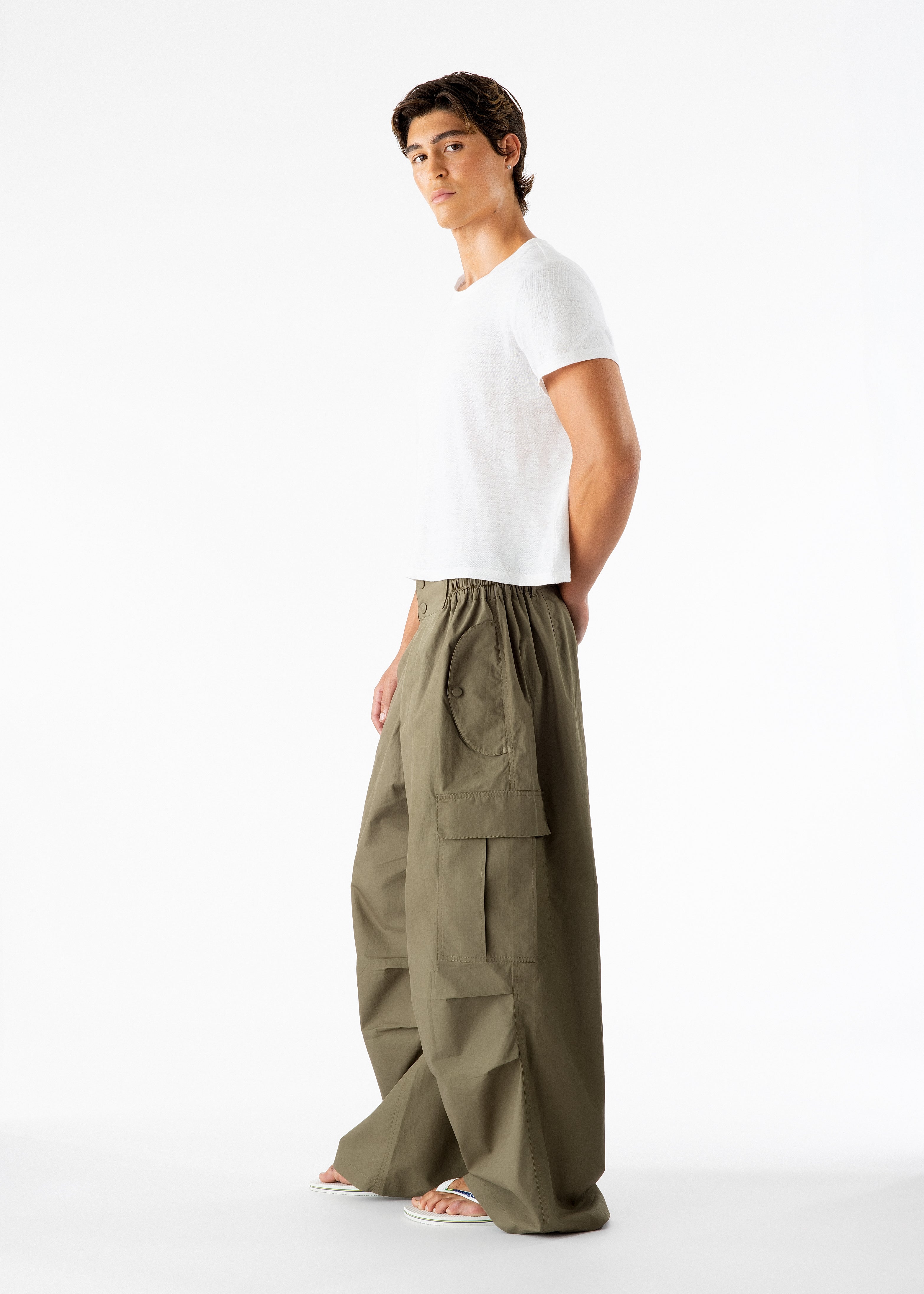 Gague Cargo Pants Khaki