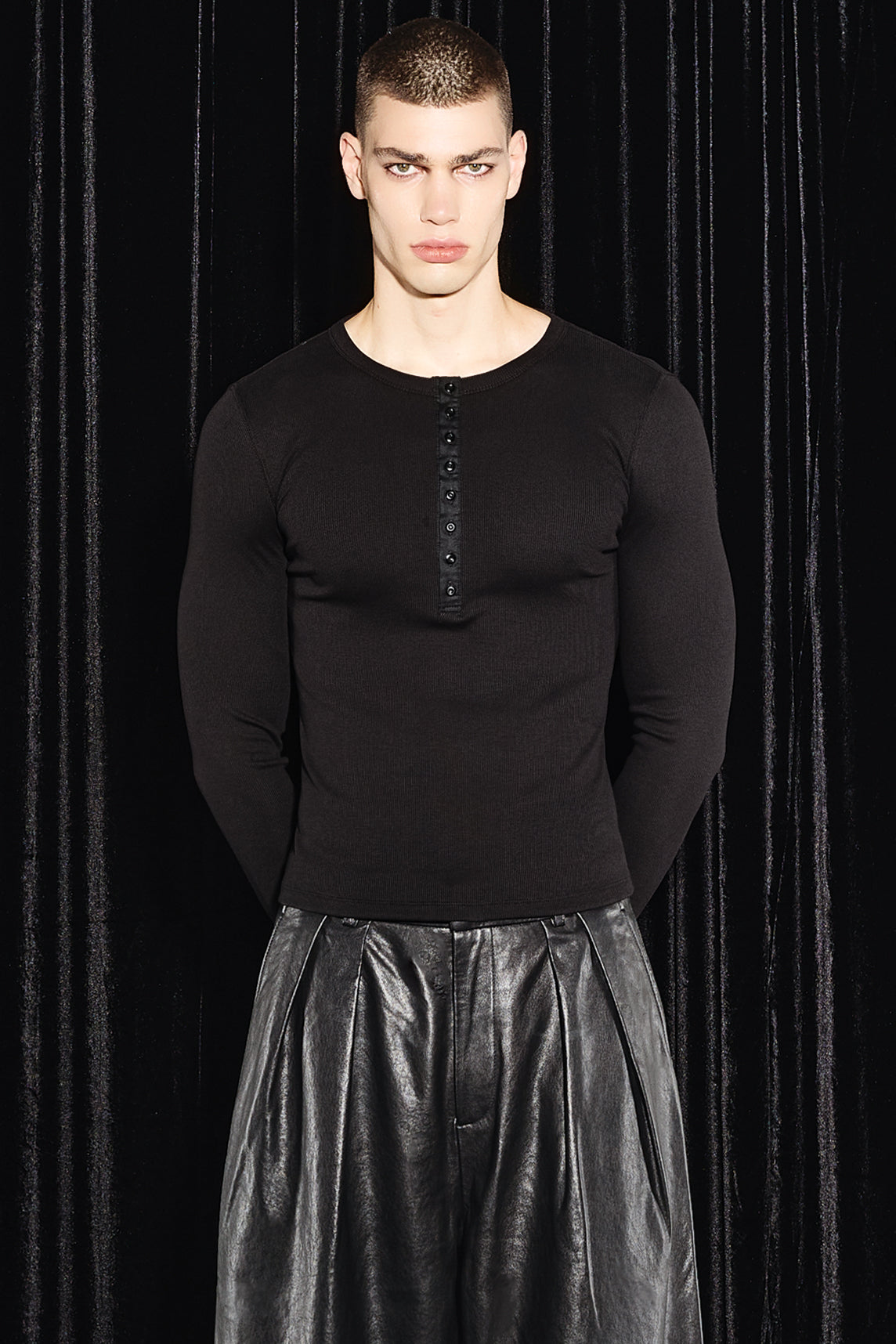 Oben Long Sleeve Black