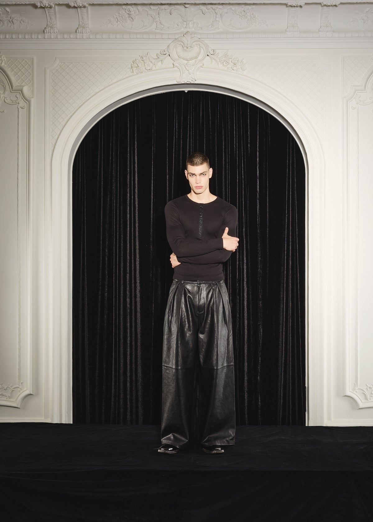 Oben Long Sleeve Black