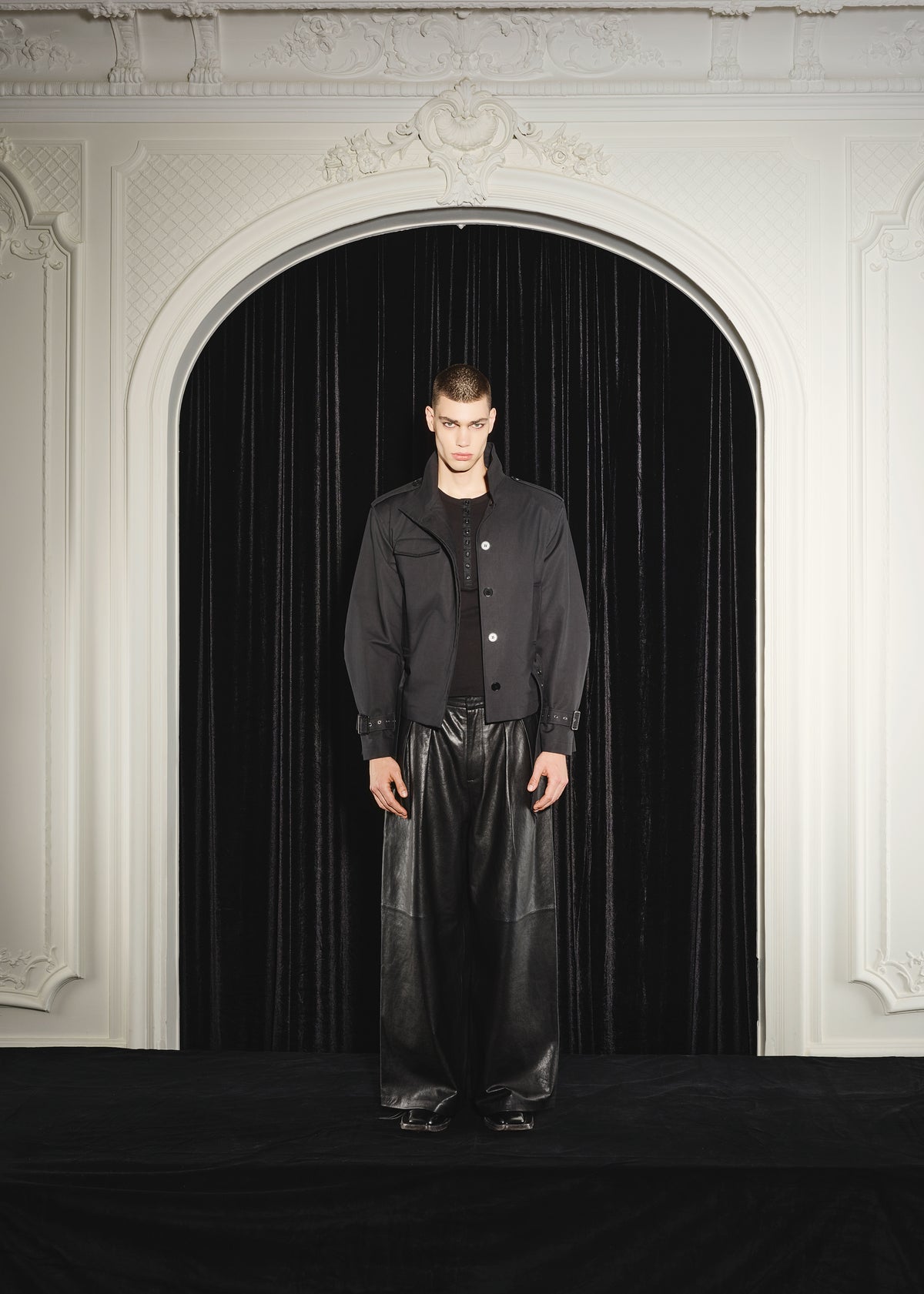 Oben Long Sleeve Black