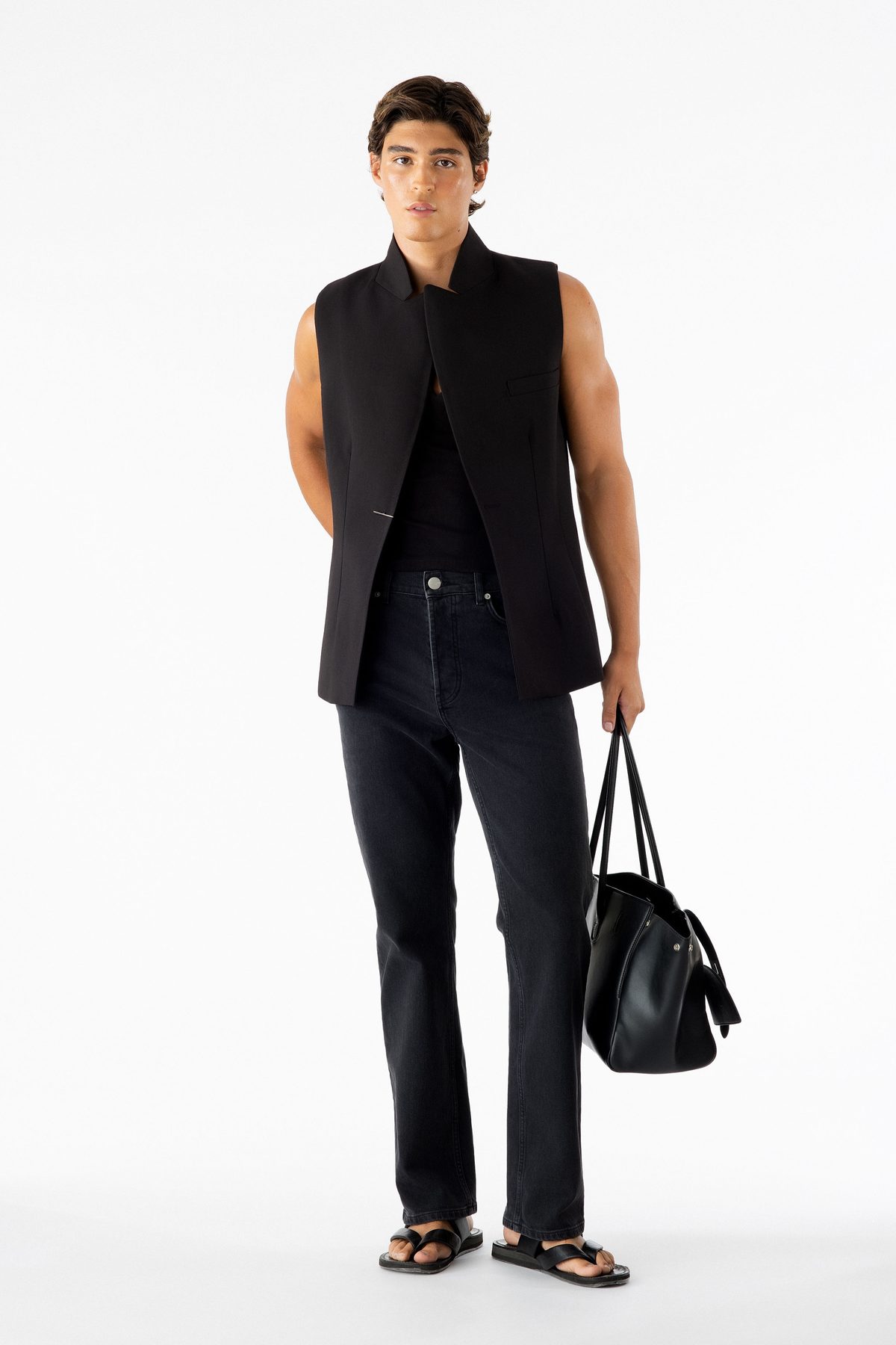 Aslan Sleeveless Blazer Black
