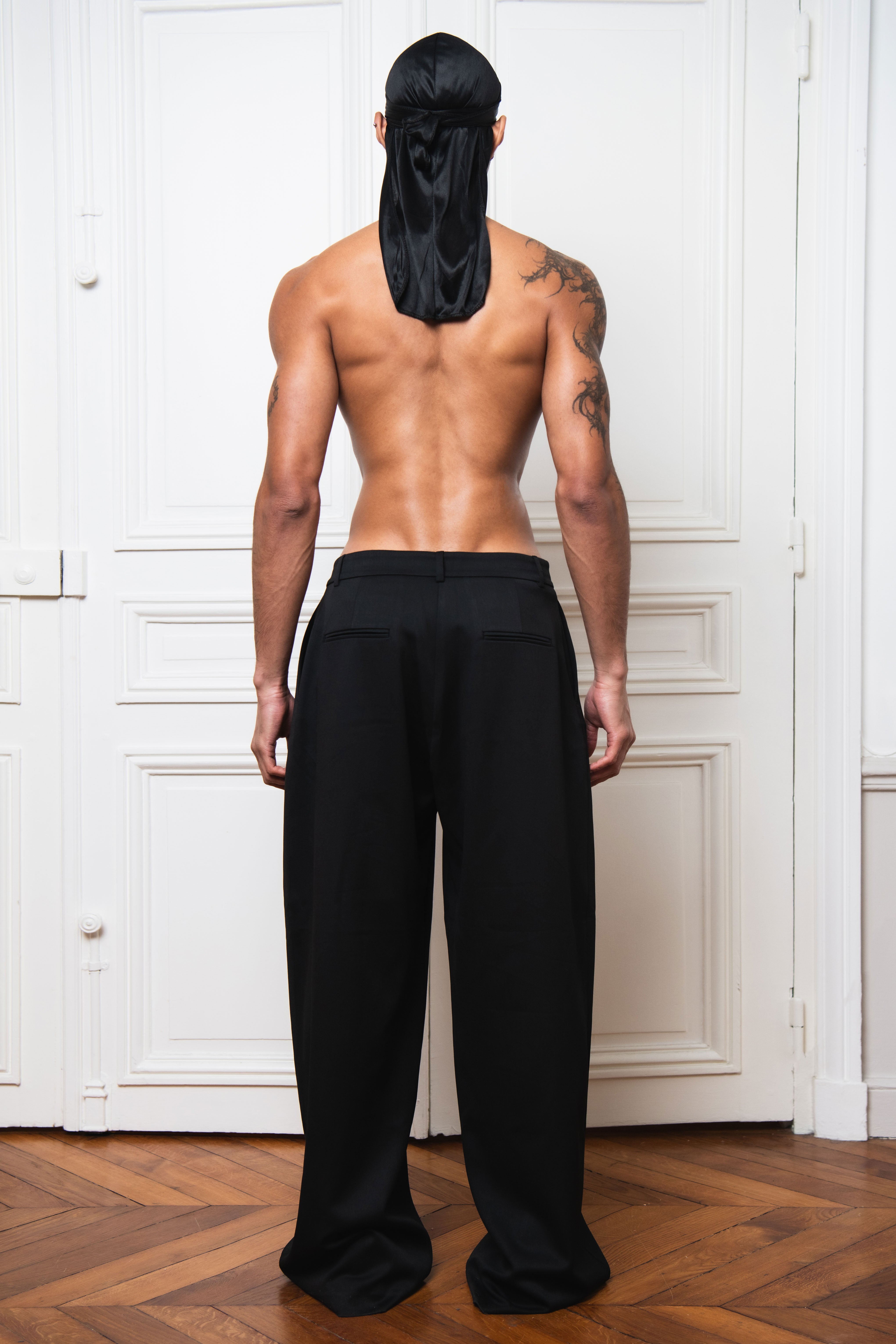 Younis Pants Black