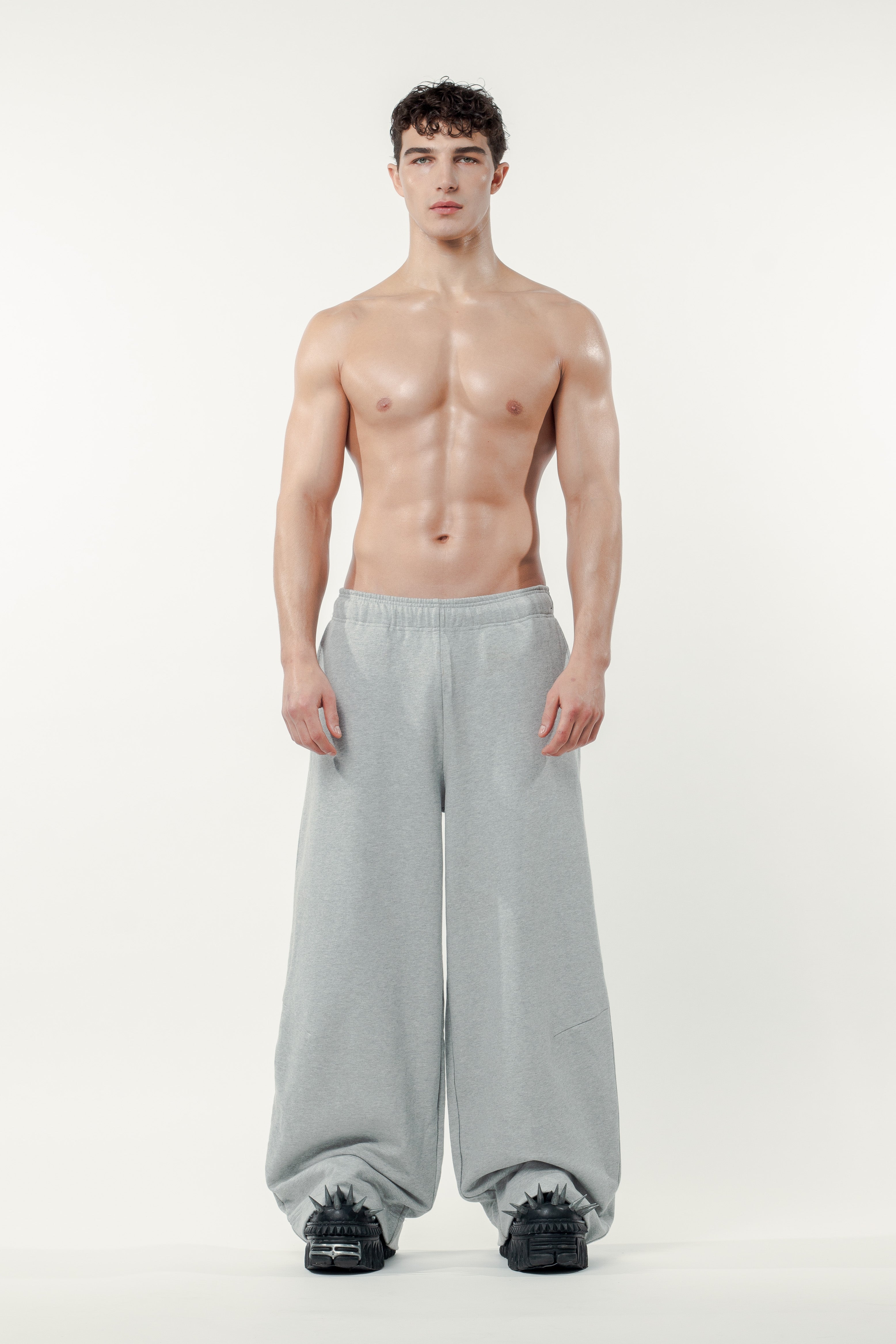 S*A様 SKYLRK SWEAT PANTS SLATE Lサイズ MG_0220_3e22a267-a7dc-48e5-