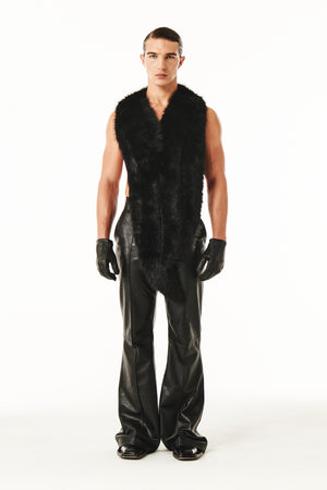 
            
                Load image into Gallery viewer, Claire Fur Scarf Black
            
        