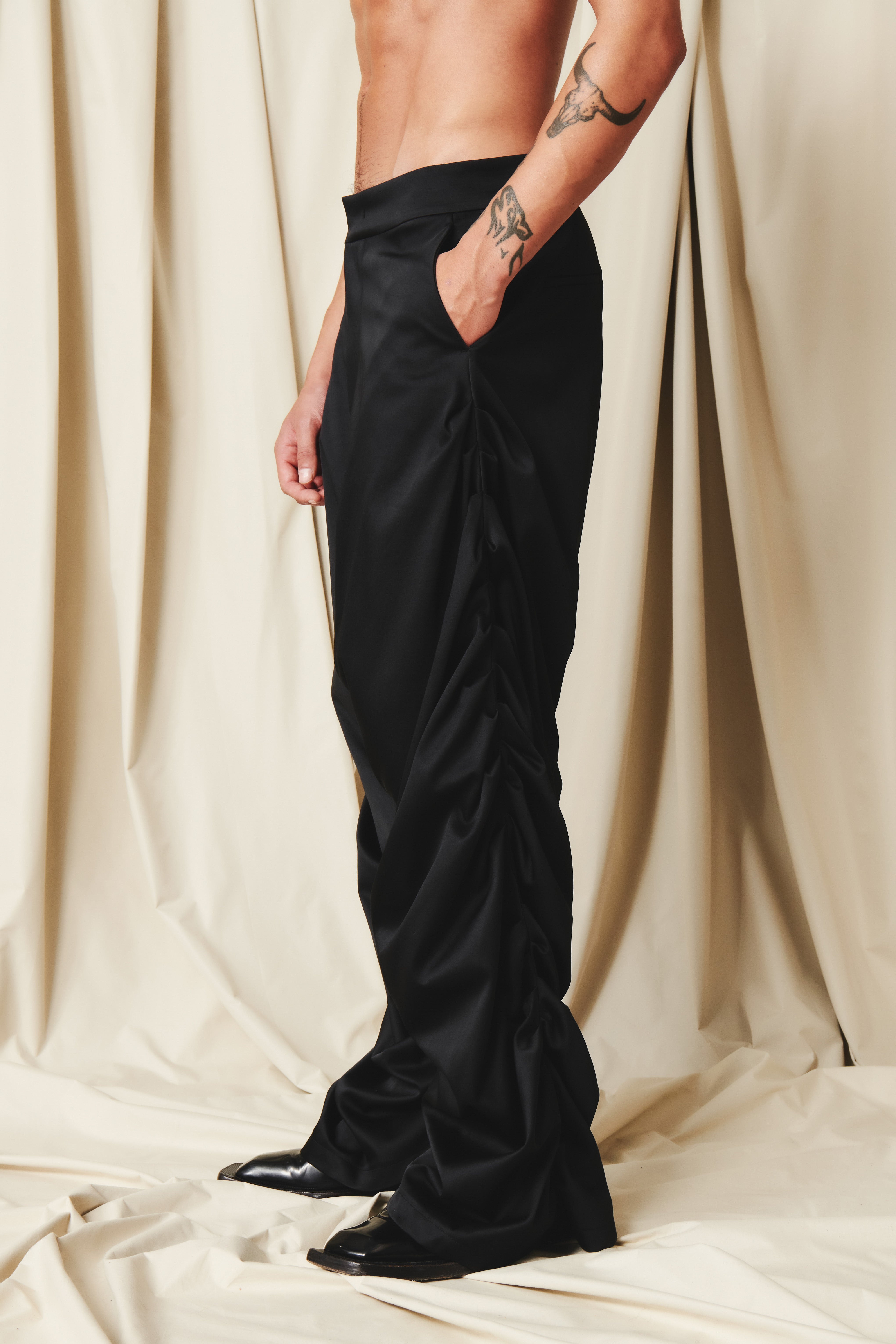 Hyppolyte Satin Pants Black