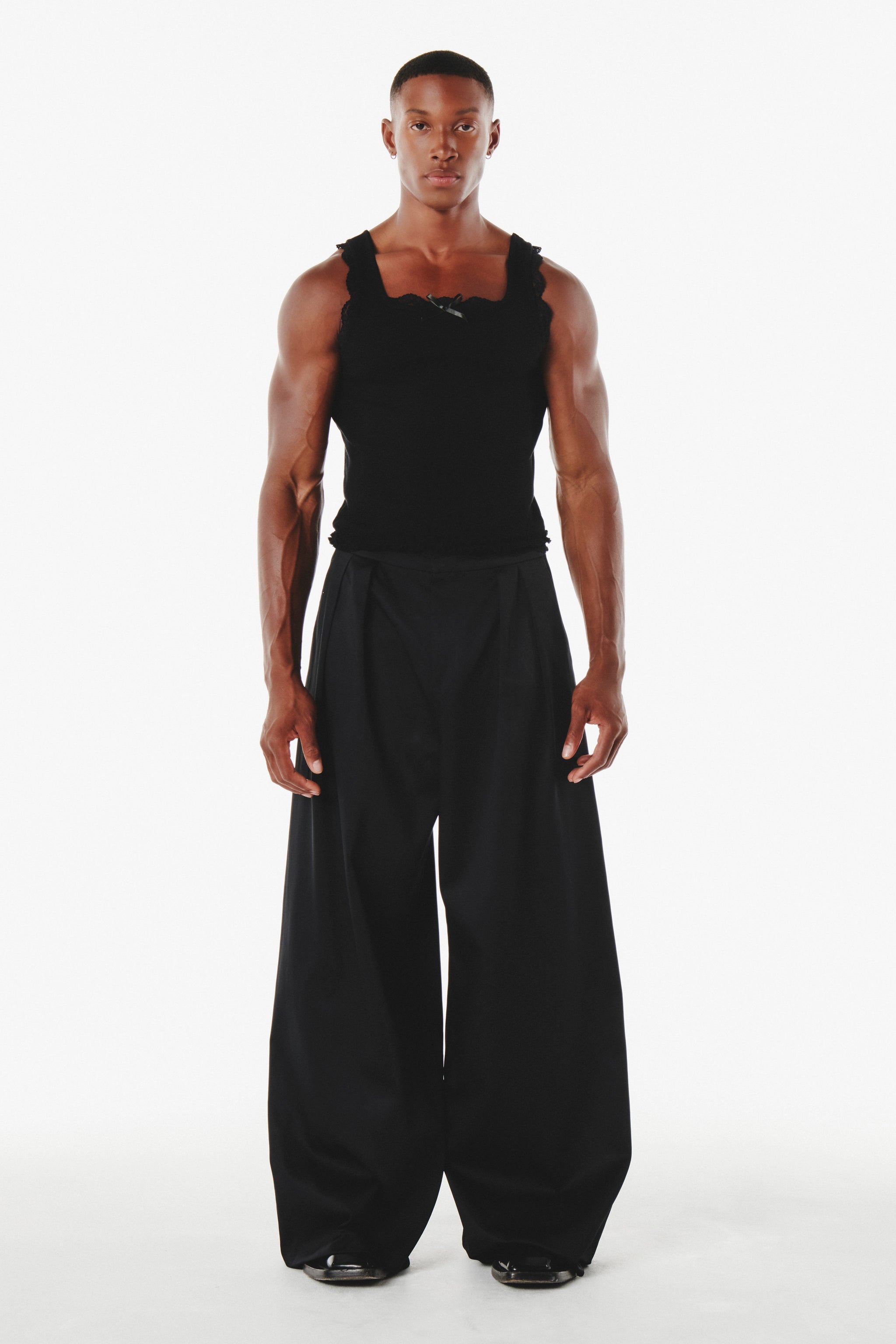 Max Tank Black