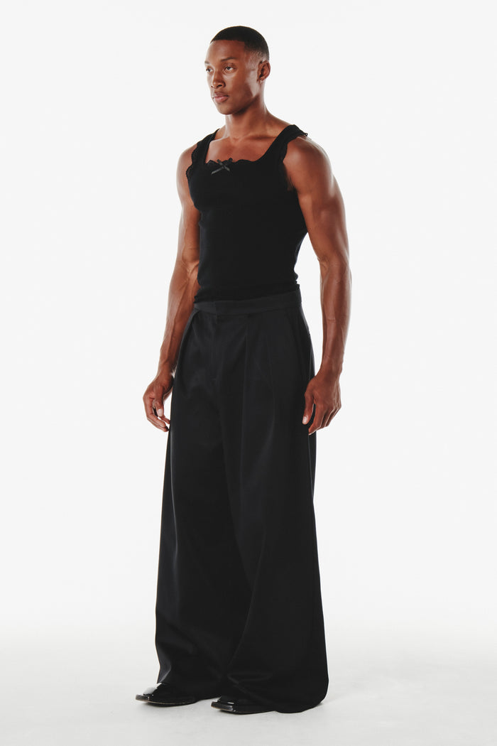 Max Tank Black