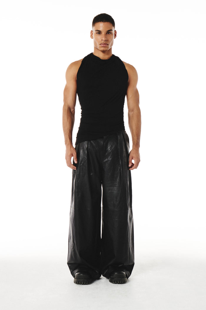 Loukas Top Black