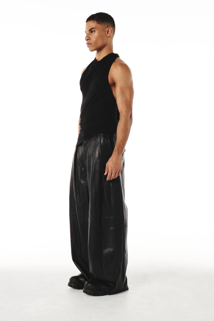 Loukas Top Black