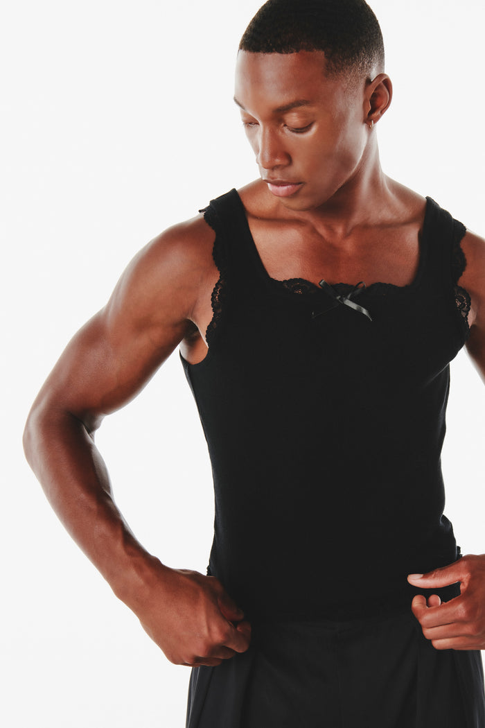 Max Tank Black