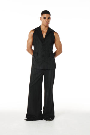
            
                Load image into Gallery viewer, Roman Top Black and Brown pinestripe
            
        