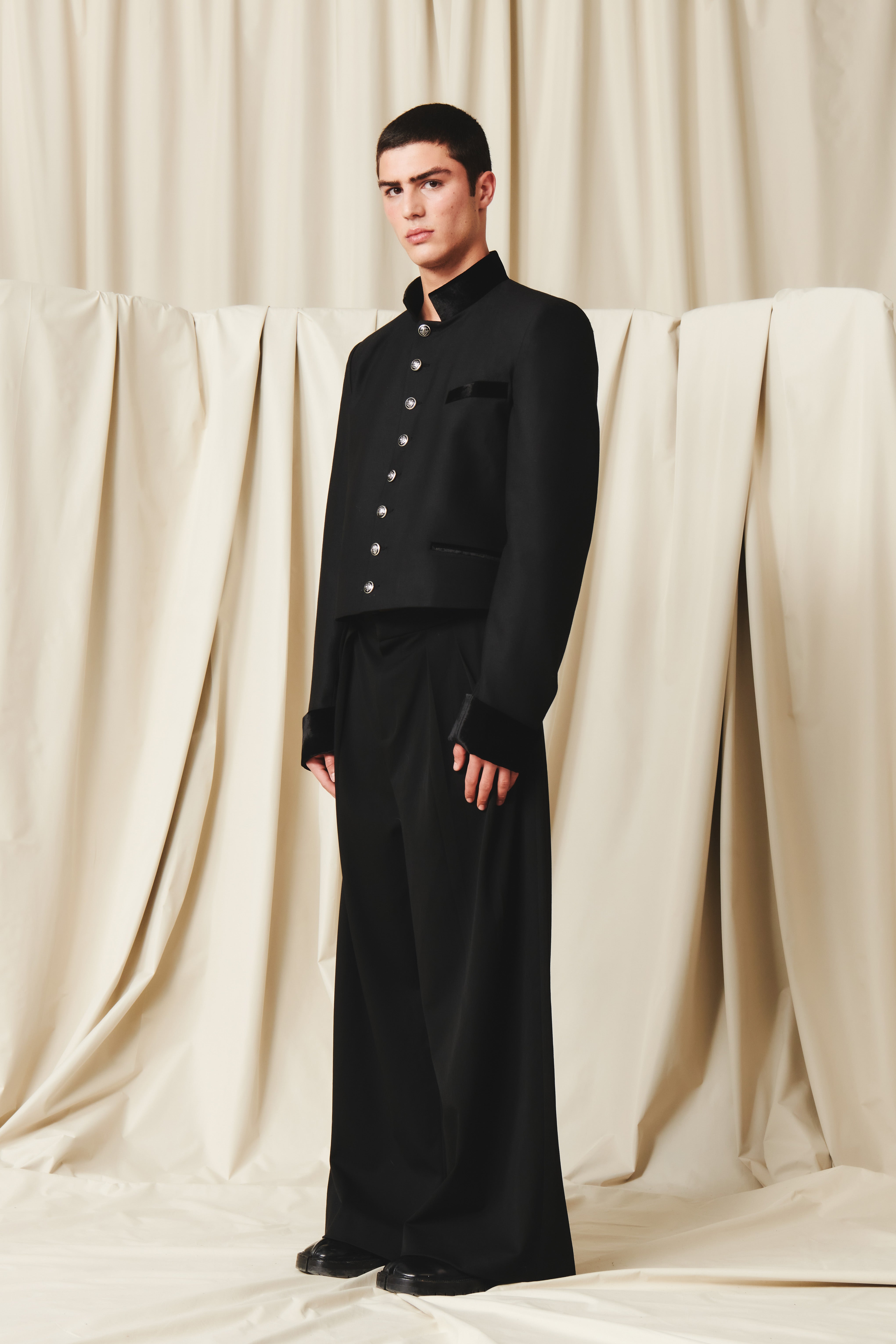 Leonard Black Blazer