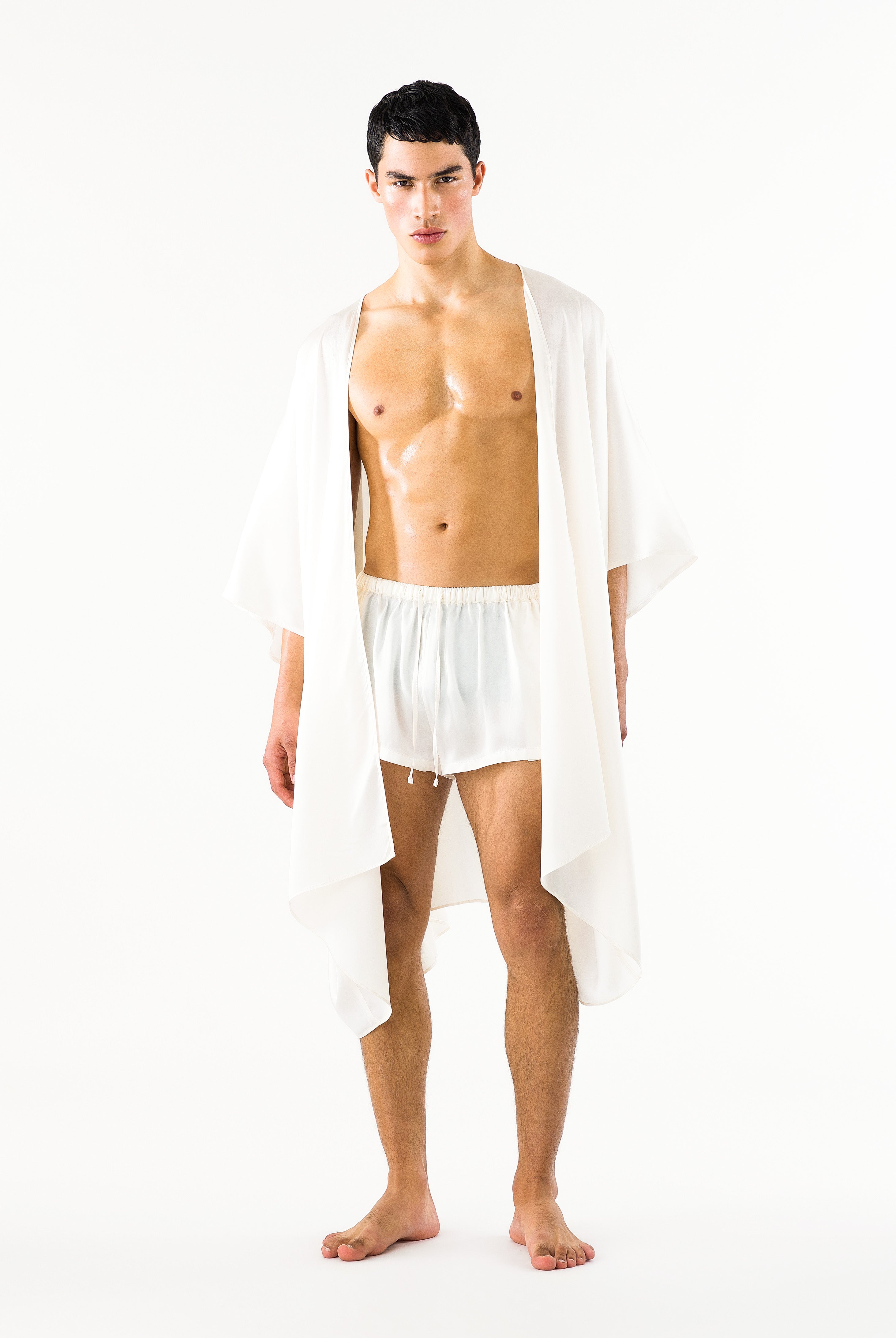Lindez Ivory Silk Kimono