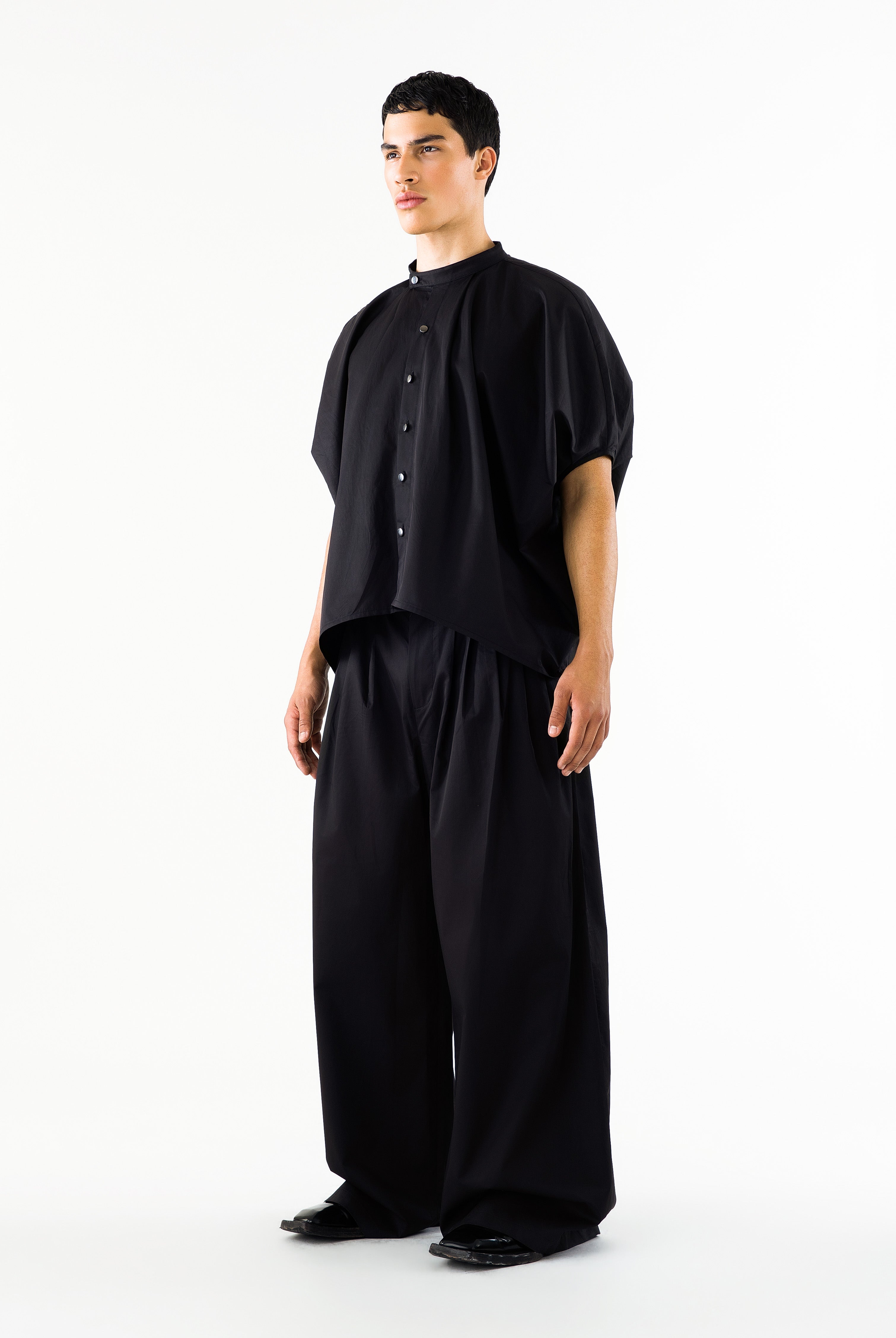 Theodoro Top Black