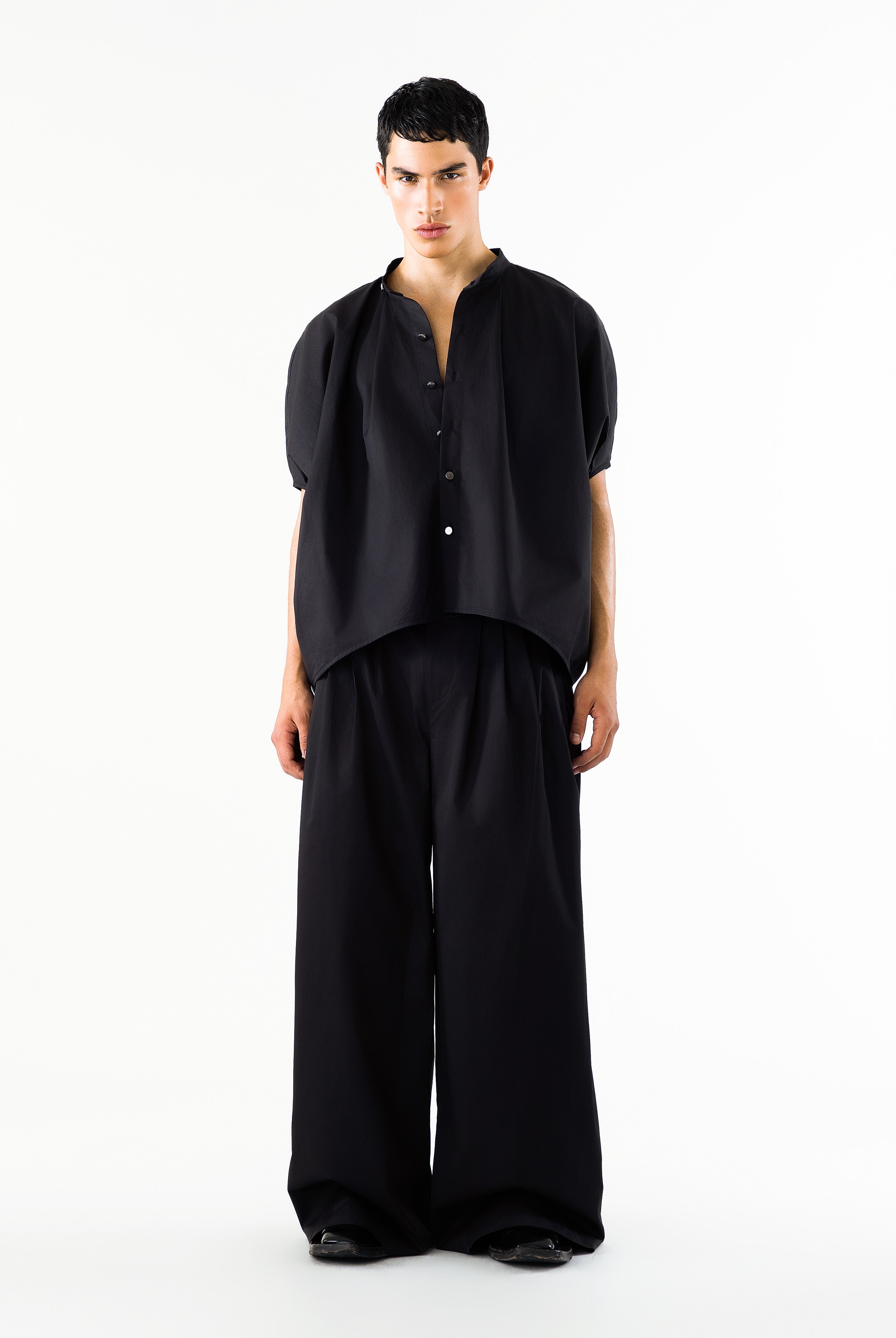 Theodoro Top Black