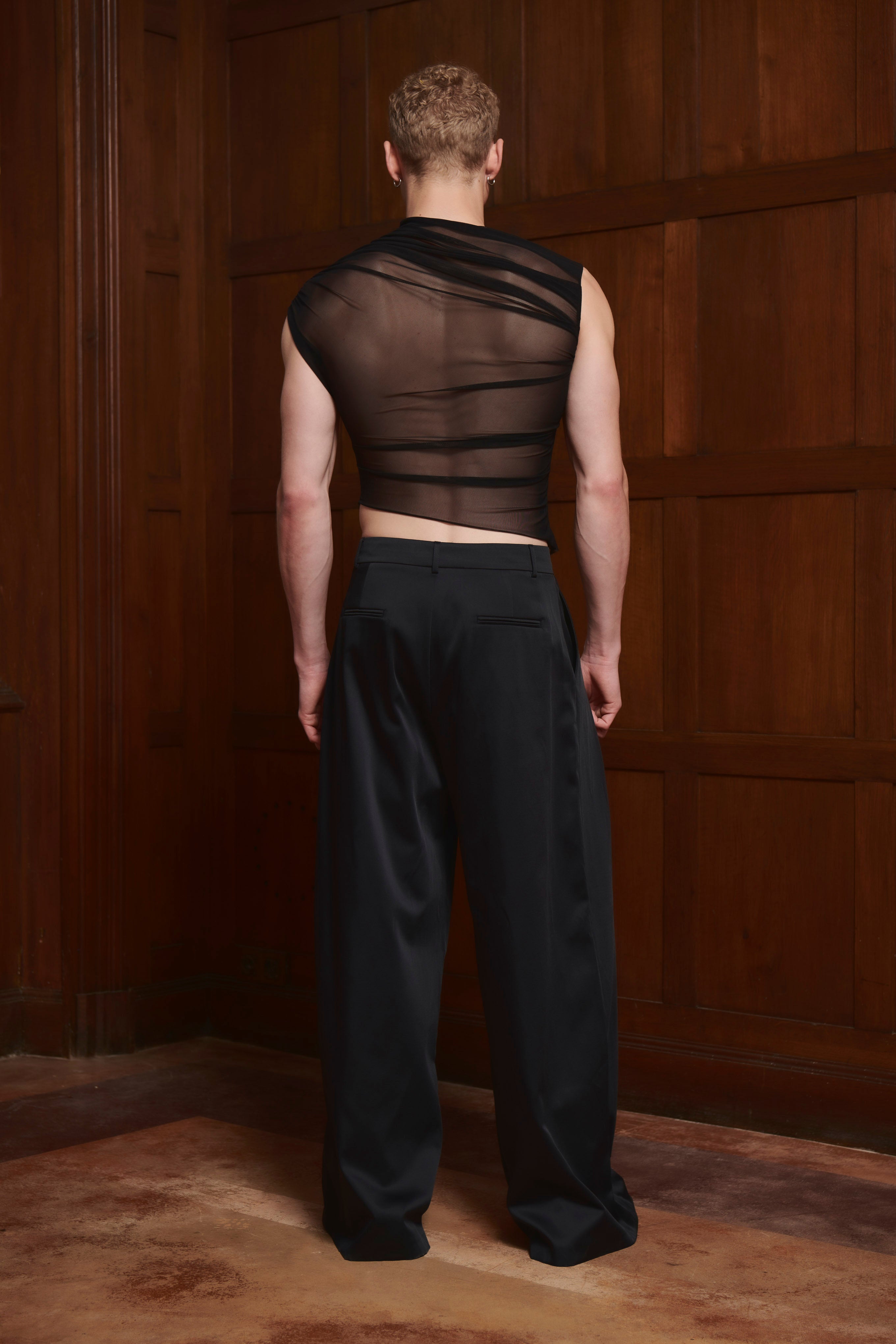 Leandar Top Black Mesh