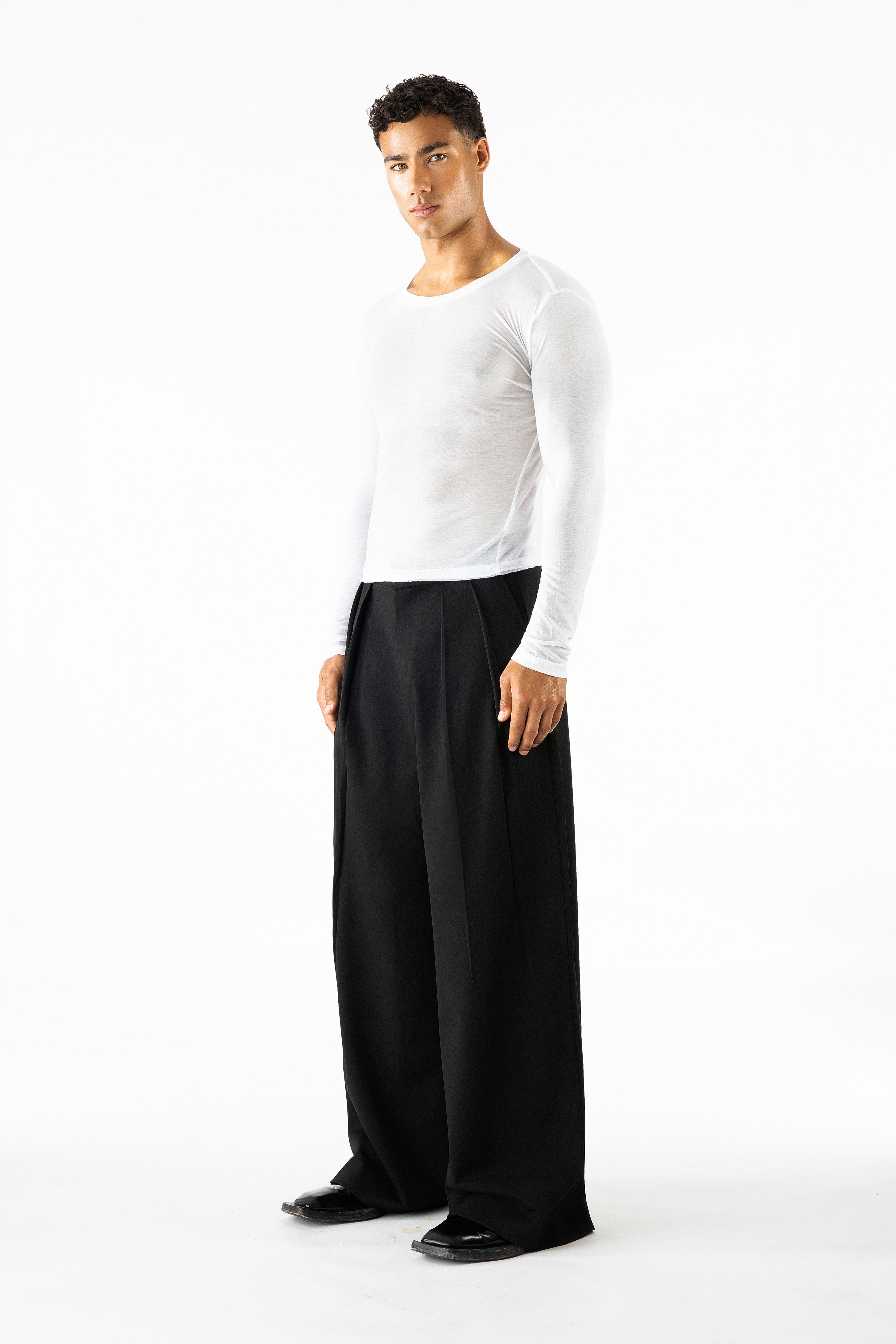 Larry Top White