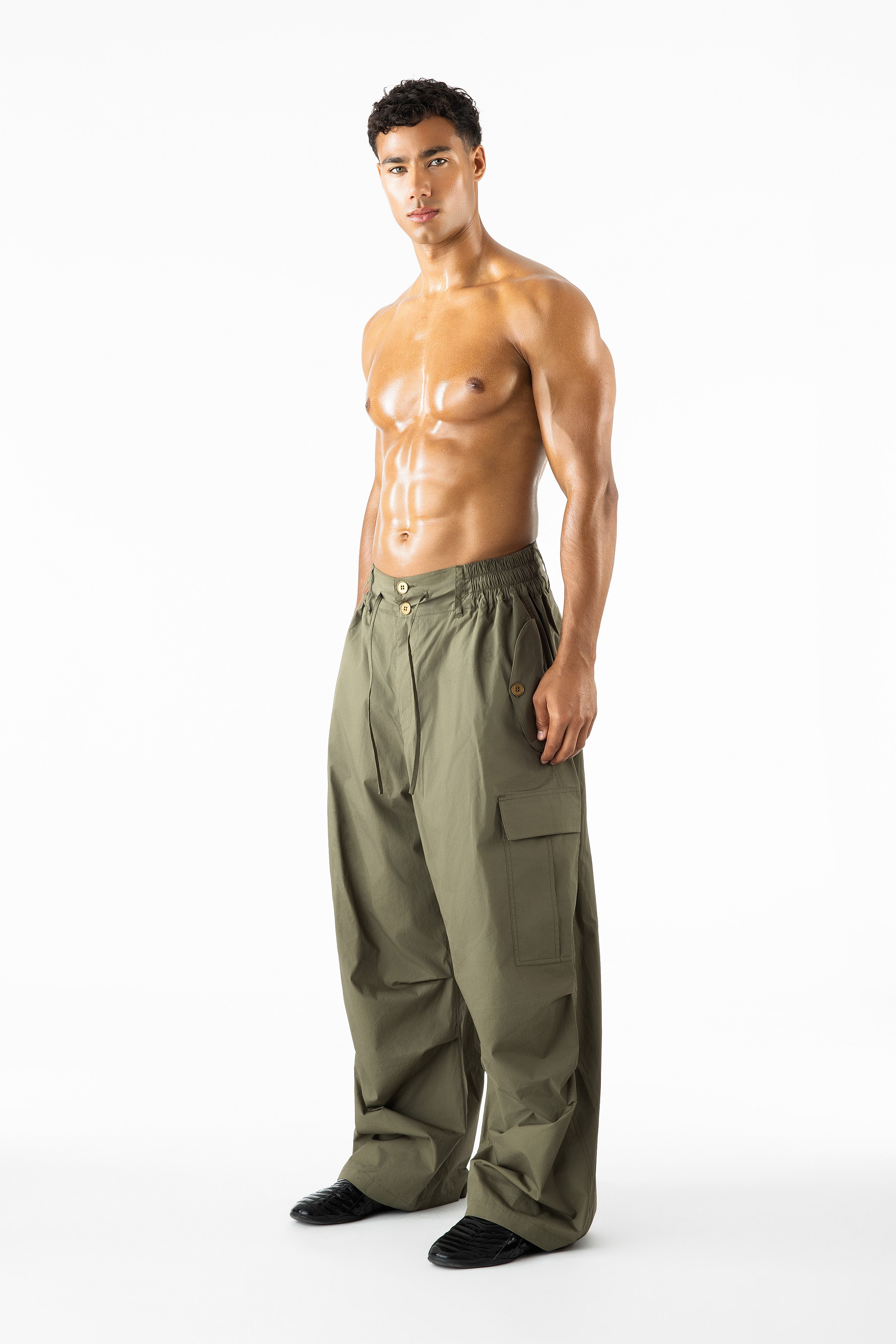 Gague Cargo Pants Khaki
