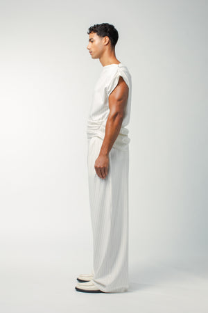 
            
                Load image into Gallery viewer, Julian Top White Stripe
            
        