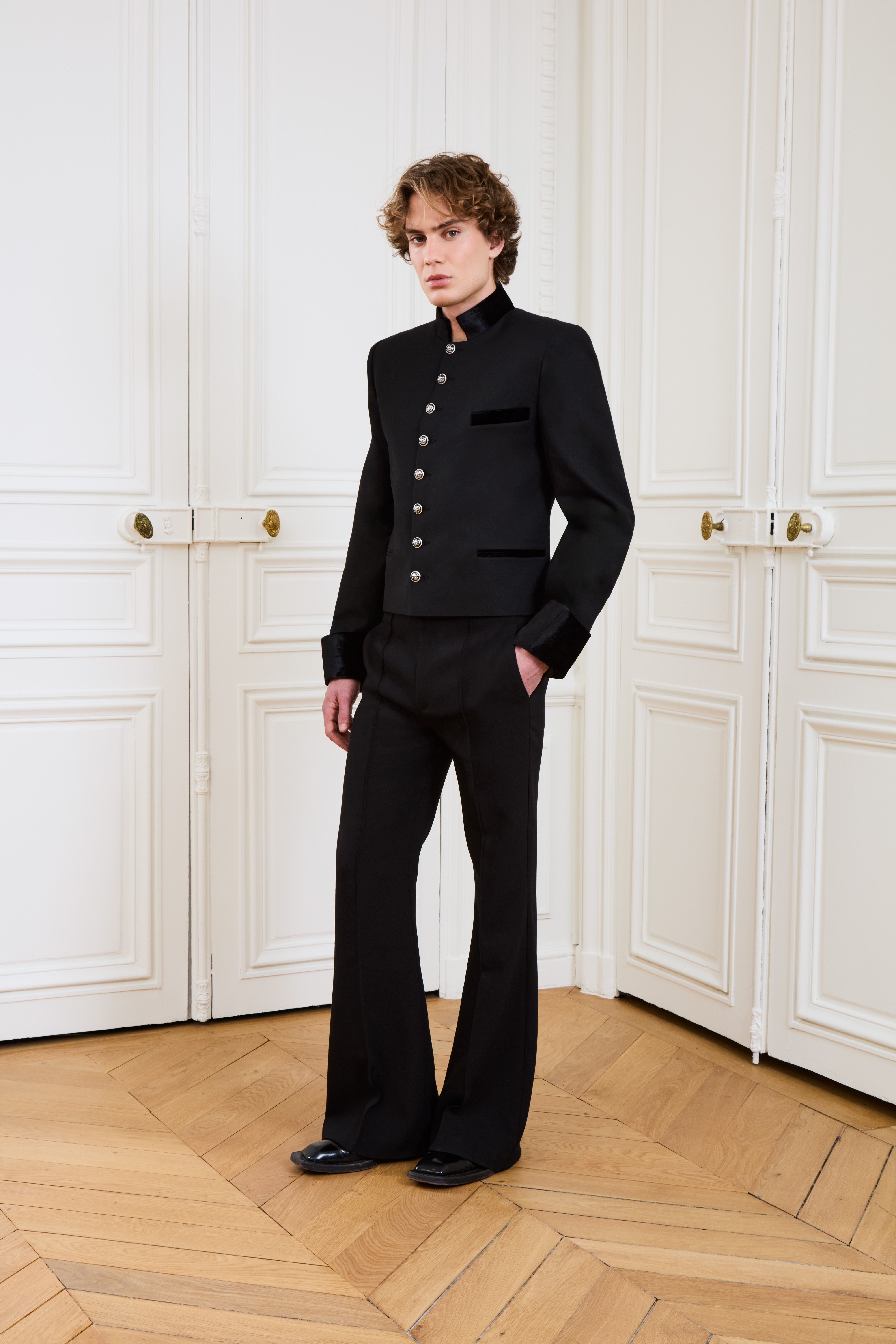 Leonard Black Blazer