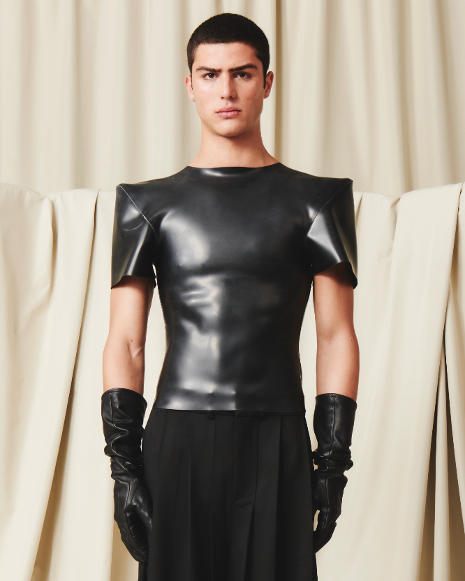 Louis Latex Tee Black